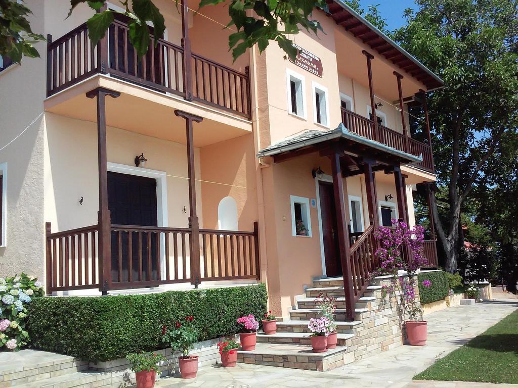 Alkmini Otel Áyios Dhimítrios Dış mekan fotoğraf