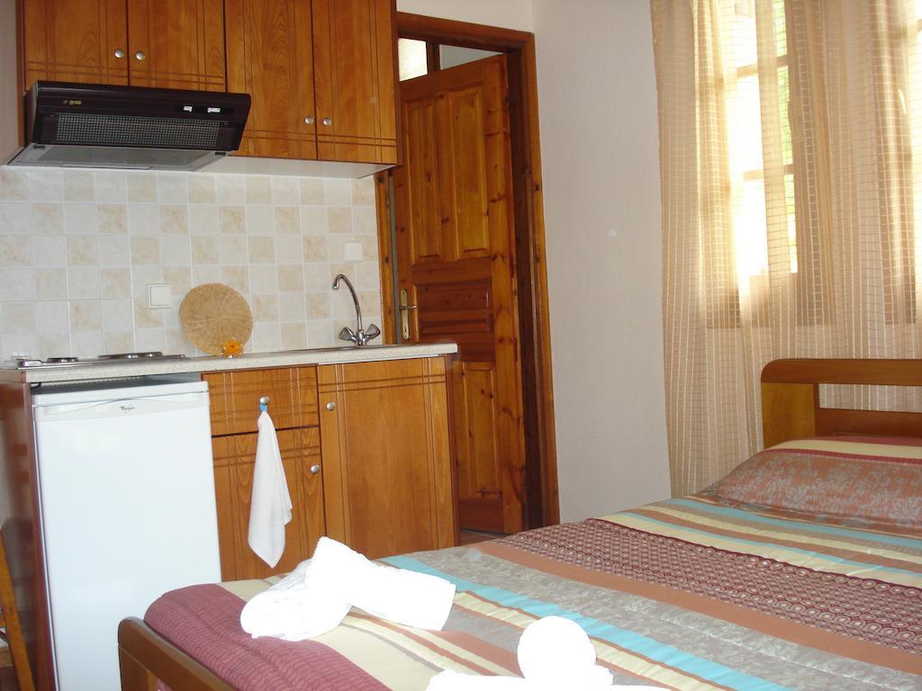 Alkmini Otel Áyios Dhimítrios Dış mekan fotoğraf