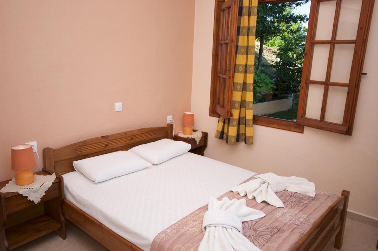 Alkmini Otel Áyios Dhimítrios Dış mekan fotoğraf